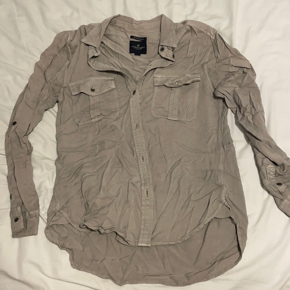 grey american eagle button up